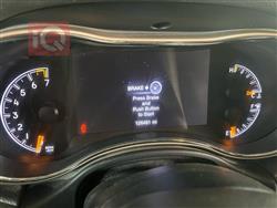 جیپ گراند شیرۆکی